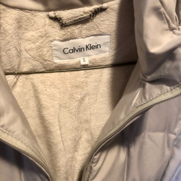 Hooded Calvin Klein quilted coat - Picture 5 of 7